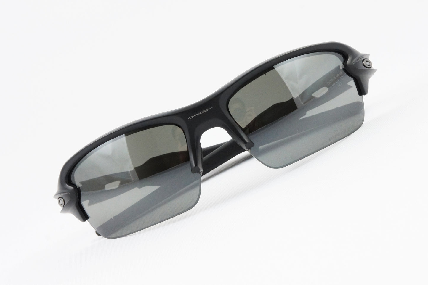 OAKLEY 偏光 キッズサングラス FLAK XS OJ9005-0859 女性 子供 ジュニア 小顔 オークリー 正規品