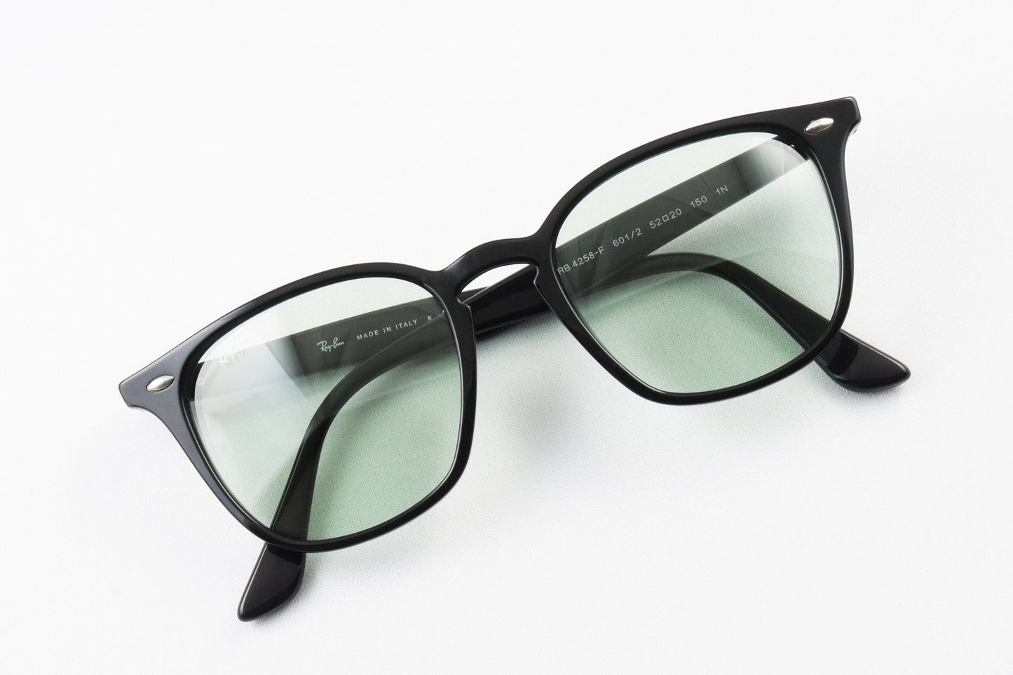 【純正ライトカラー】Ray-Ban サングラス RB4258-F 601/2 52サイズ ウェリントン ライトカラー レイバン 正規品