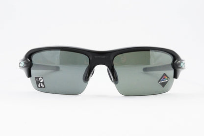 OAKLEY キッズサングラス FLAK XS OJ9005-01 女性 子供 ジュニア 小顔 オークリー 正規品