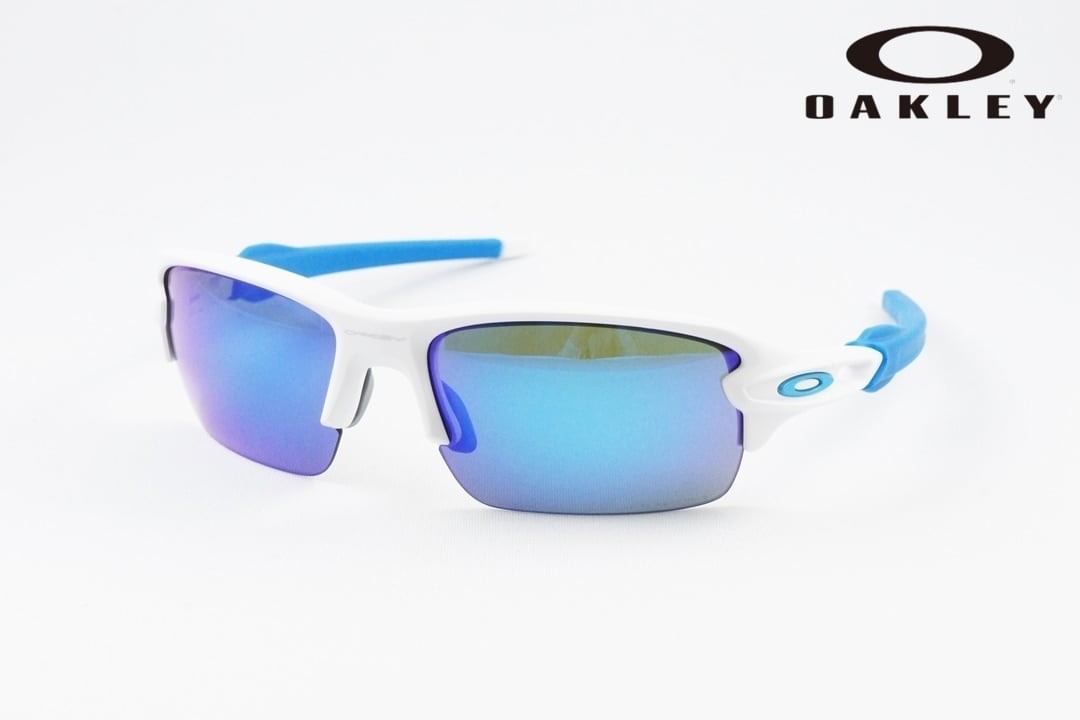 OAKLEY キッズサングラス FLAK XS OJ9005-16 女性 子供 ジュニア 小顔 オークリー 正規品