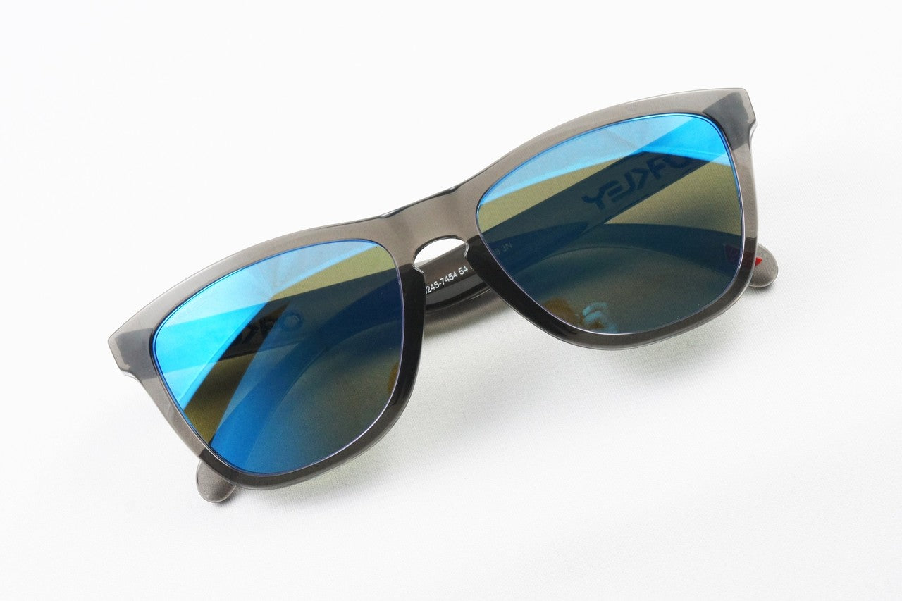 OAKLEY サングラス Frogskins OO9245-7454 ウェリントン アジアンフィット グレースモーク プリズムサファイア フロッグスキン オークリー 正規品