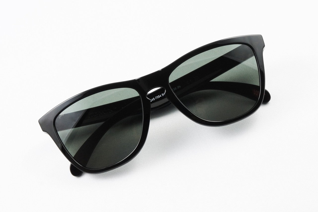OAKLEY サングラス Frogskins OO9245-7554 ウェリントン アジアンフィット フロッグスキン ポリッシュドブラック プリズムグレー オークリー 正規品