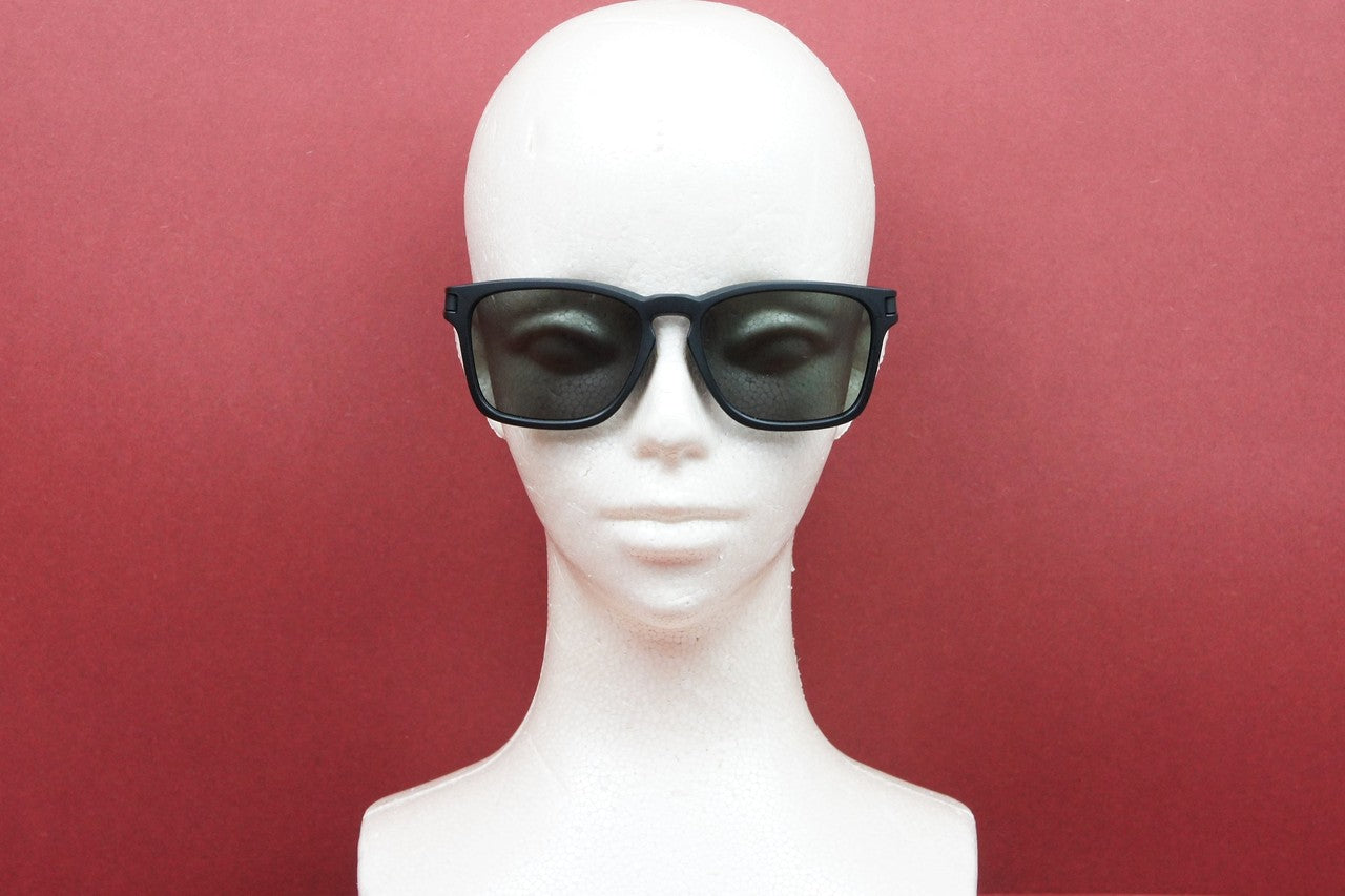 OAKLEY サングラス LATCH SQUARE OO9358-1355 ウェリントン アジアンフィット ラッチスクエア マットブラック プリズムグレー オークリー 正規品