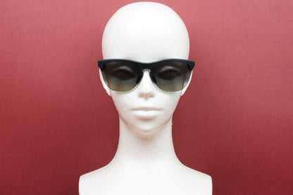 OAKLEY サングラス Frogskins LITE OO9374-4963 ウェリントン アジアンフィット フロッグスキンライト マットブラック プリズムグレー グラデーション オークリー 正規品