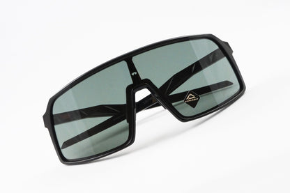 OAKLEY サングラス SUTRO OO9406A-2337  スートロ ポリッシュドブラック プリズムグレー スポーツ アジアンフィット オークリー 正規品