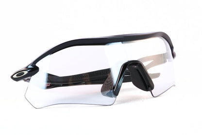 【高校野球対応モデル】 OAKLEY 調光 サングラス OO9495D-0236 Radar plate レーダープレート フォトクロミック 中学軟式 リトルシニア ボーイズリーグ公認モデル アジアンフィット オークリー 正規品