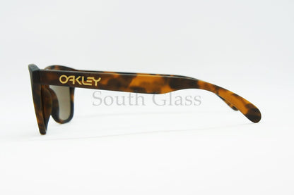 OAKLEY キッズ サングラス Frogskins XS OJ9006-1653 ウェリントン youth ジュニア フロッグスキンXS オークリー 正規品